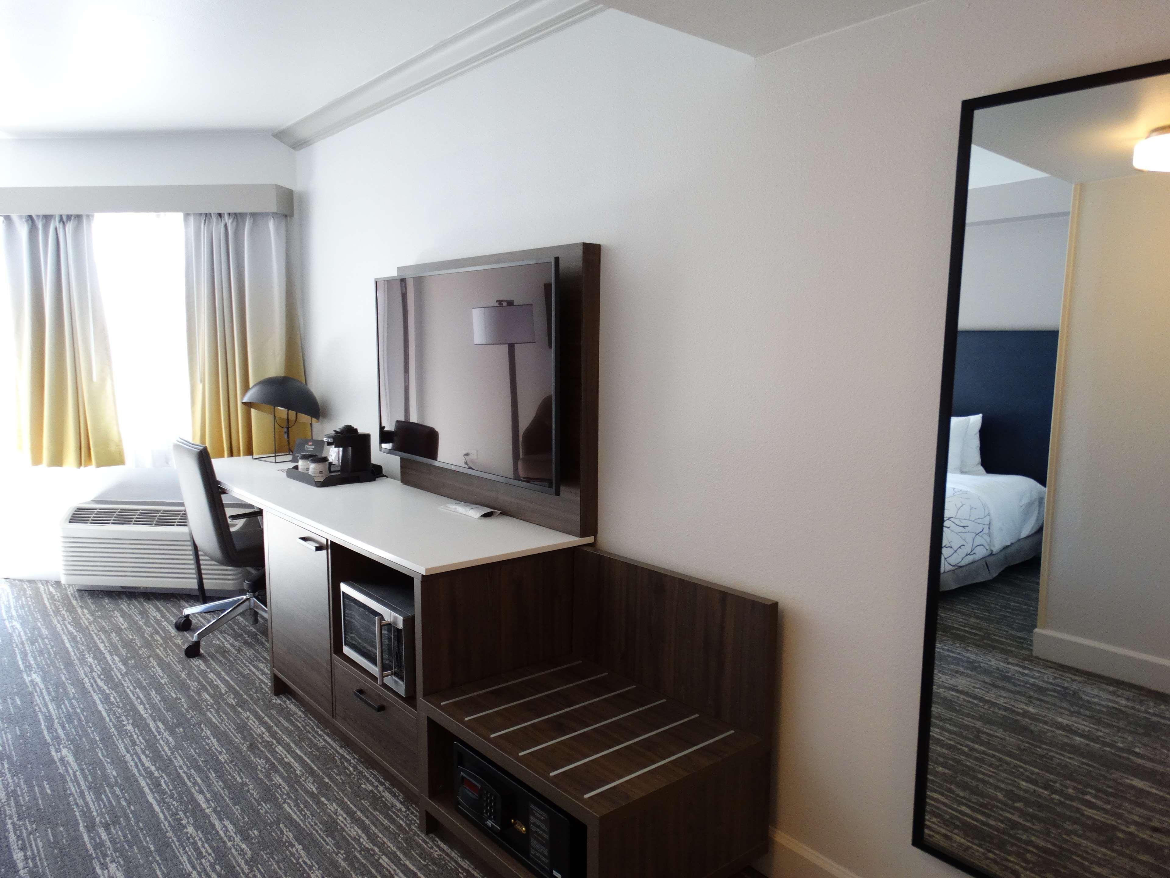 Best Western Premier Denver East Δωμάτιο φωτογραφία