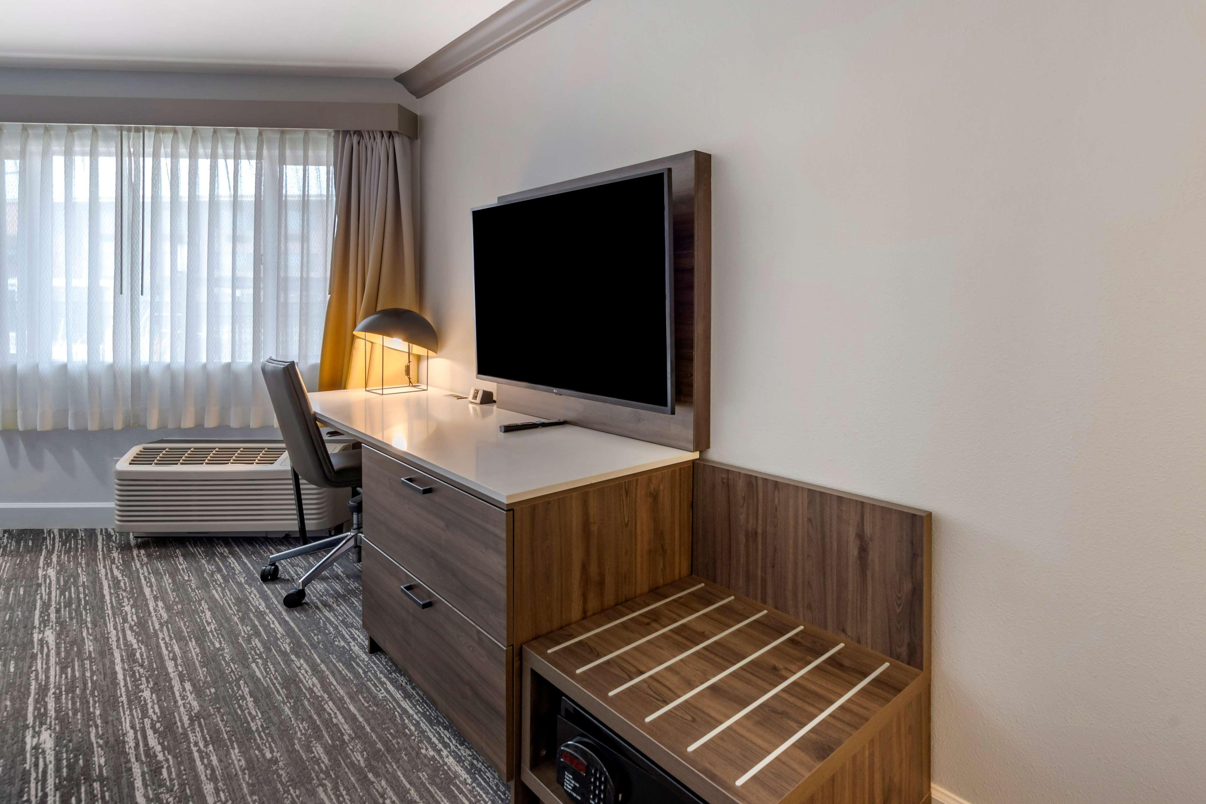 Best Western Premier Denver East Εξωτερικό φωτογραφία